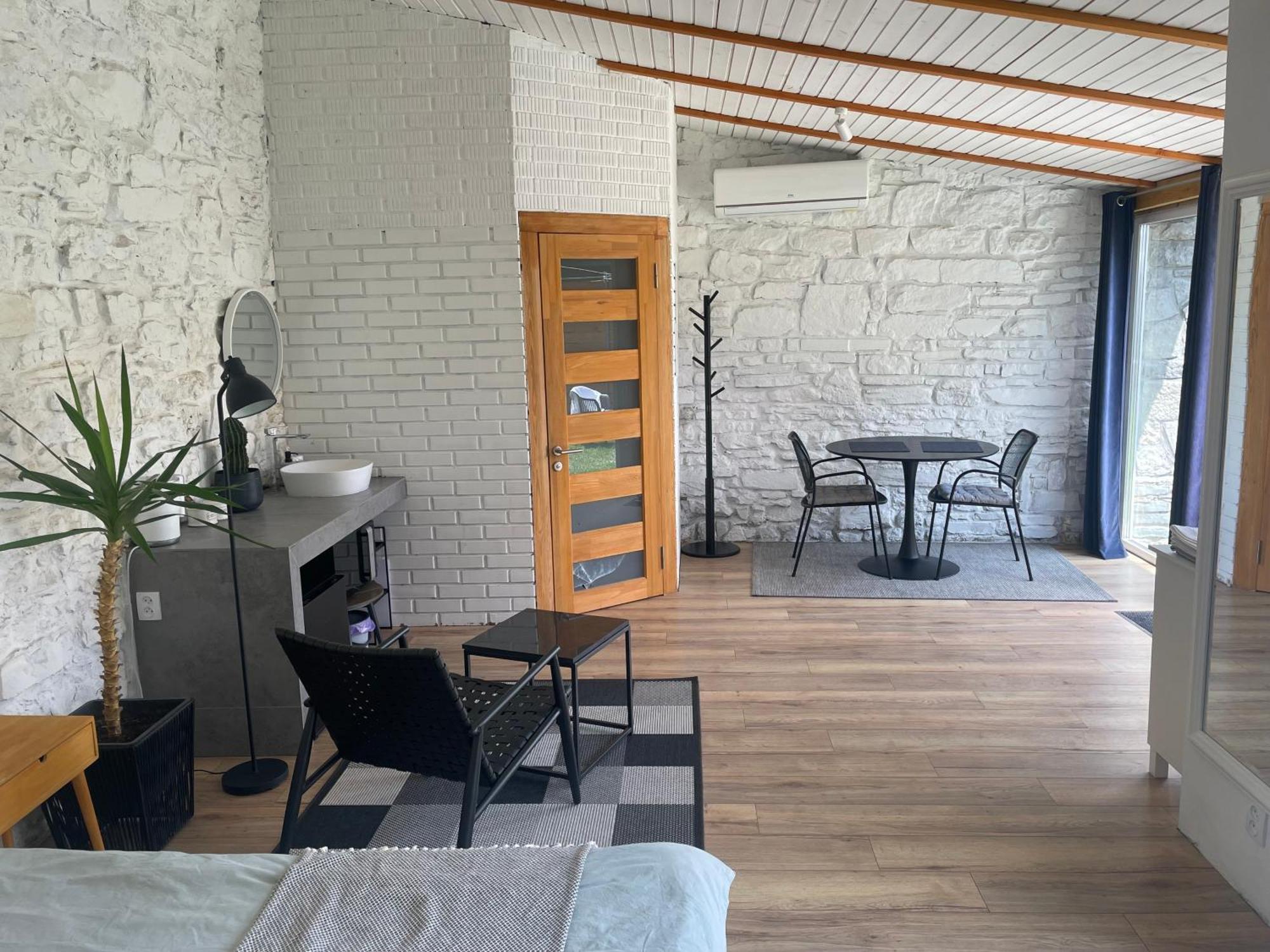 Tatsopus Villa Камианец-Подилский Екстериор снимка